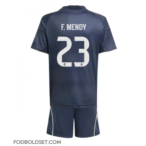 Real Madrid Ferland Mendy #23 Udebane Trøje Børn 2025-26 Kortærmet (+ Korte bukser)